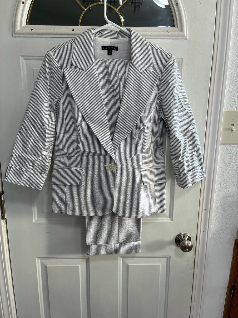 Vesti Blue & White Seersucker Stripe Suit Blazer